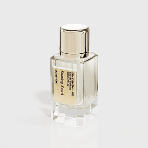 025 Soaring Scent Leather perfume zoom out